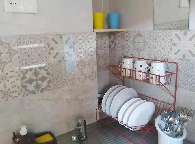 Apartment домик возле моря с уютным двориком в районе совиньона *